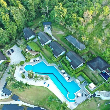 Khaolak Blue Sky Villa Кхаулак Экстерьер фото