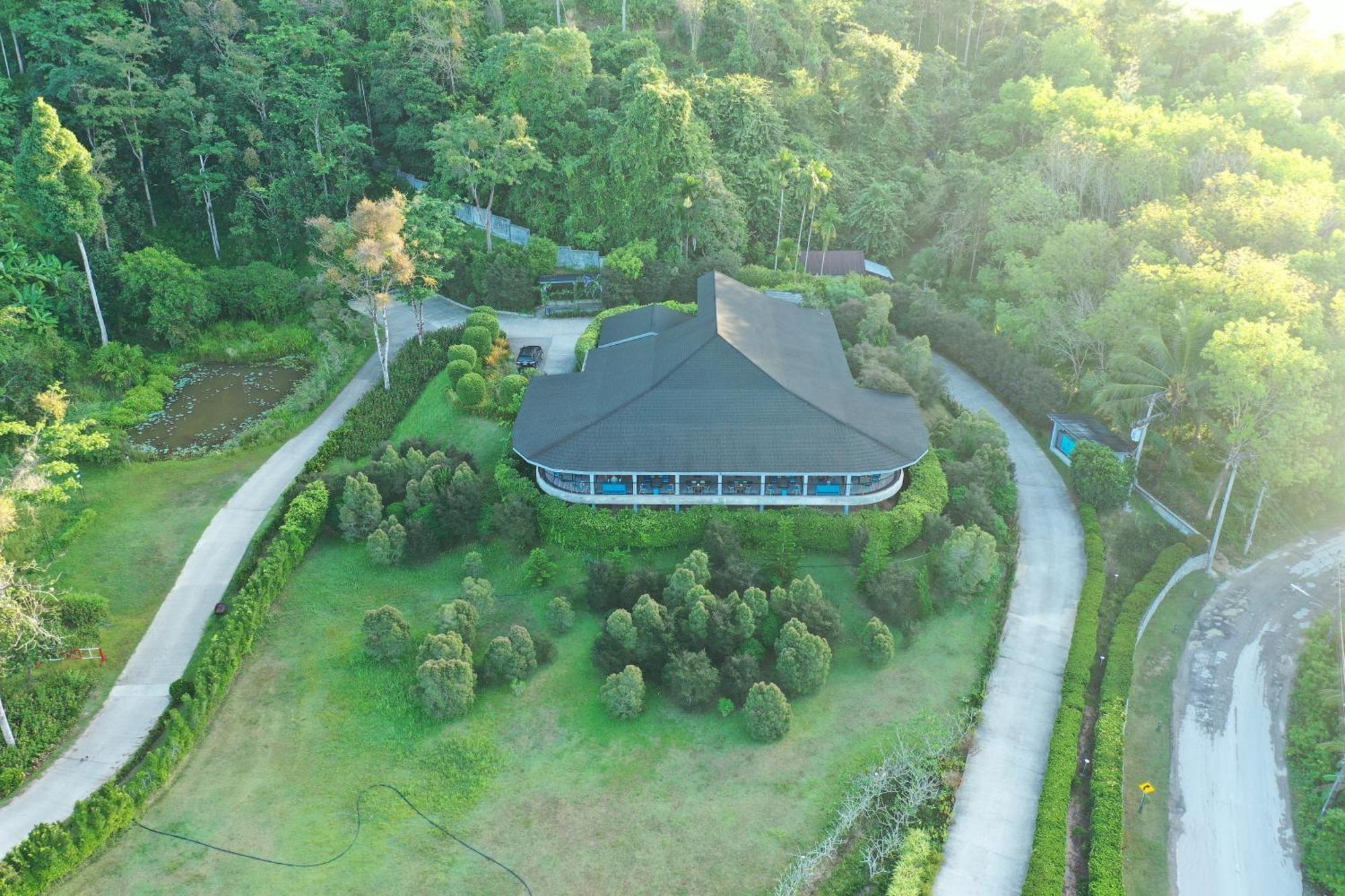 Khaolak Blue Sky Villa Кхаулак Экстерьер фото